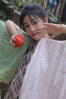 sss在线play